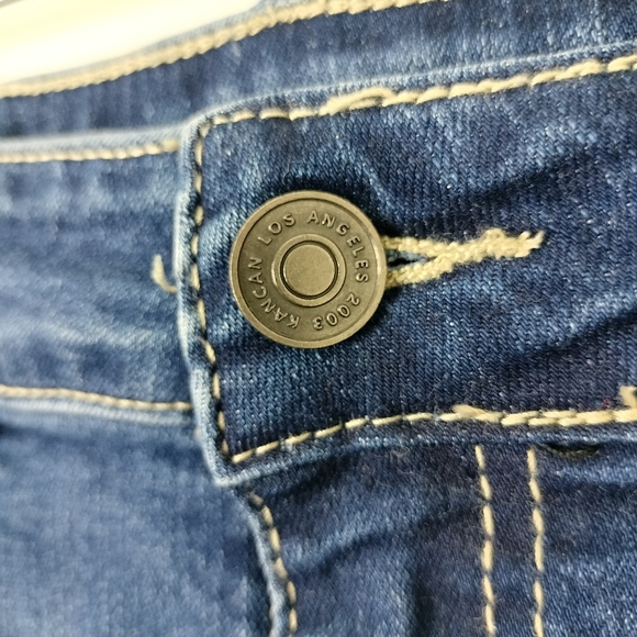 KanCan Natalie High Rise Fray Hem Cutoff Denim Shorts Sz. 7/27 - Picture 3 of 9